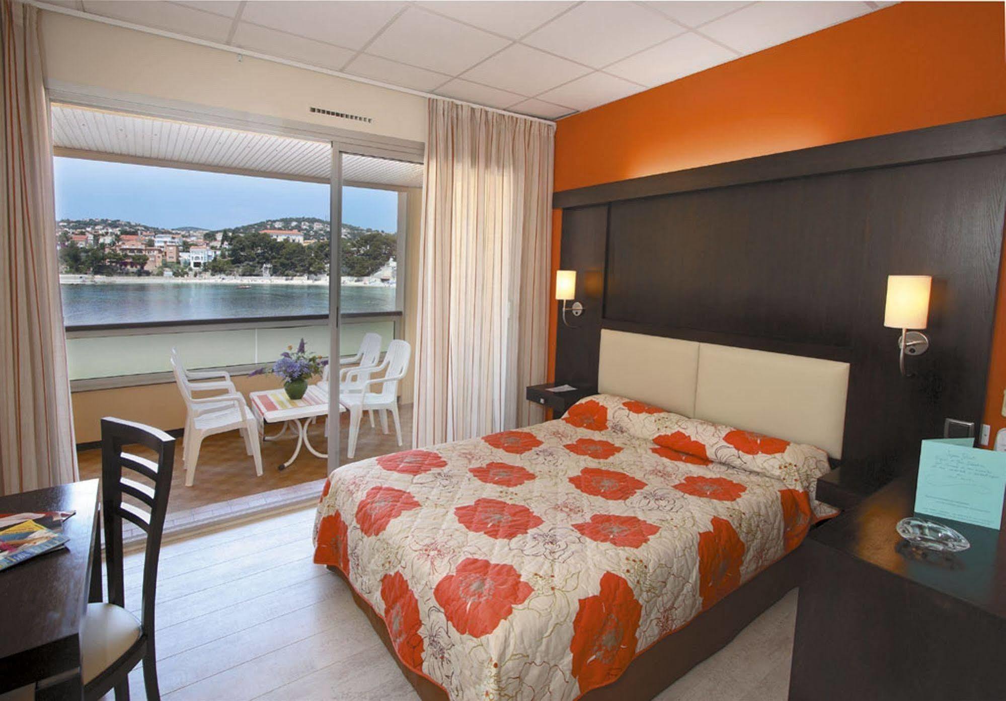 Golf Hotel Bandol Exteriör bild